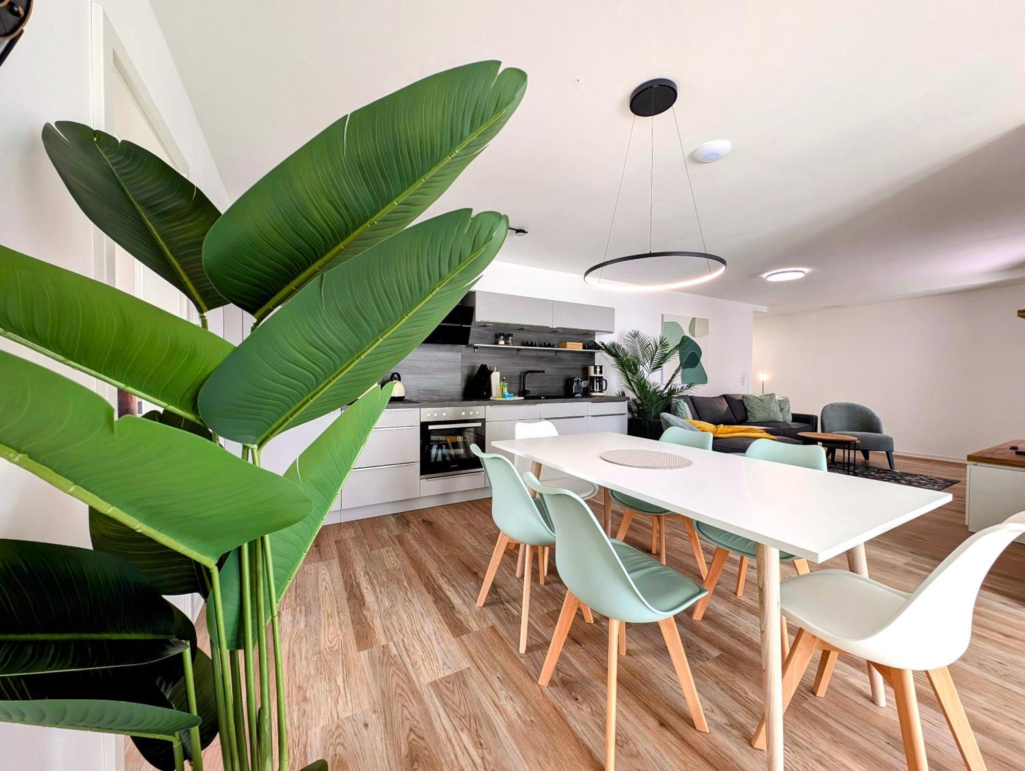 Bohnapartments - Nordkap-Suiten - Gratis Parkplatz - Moderner Neubau - Erdgeschoss - Fussbodenheizung Erfurt Esterno foto