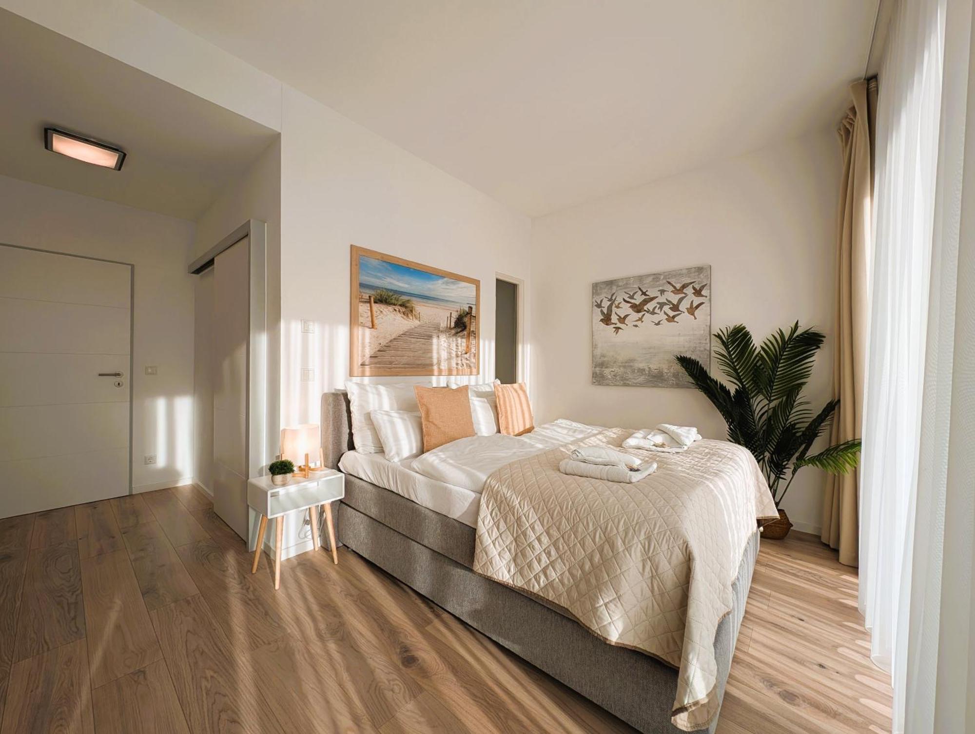 Bohnapartments - Nordkap-Suiten - Gratis Parkplatz - Moderner Neubau - Erdgeschoss - Fussbodenheizung Erfurt Esterno foto
