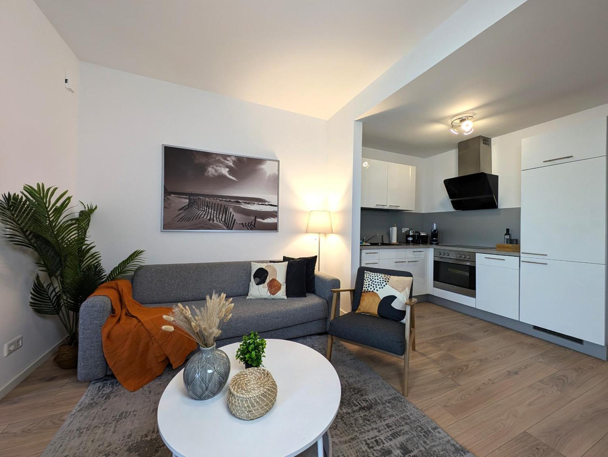 Bohnapartments - Nordkap-Suiten - Gratis Parkplatz - Moderner Neubau - Erdgeschoss - Fussbodenheizung Erfurt Esterno foto