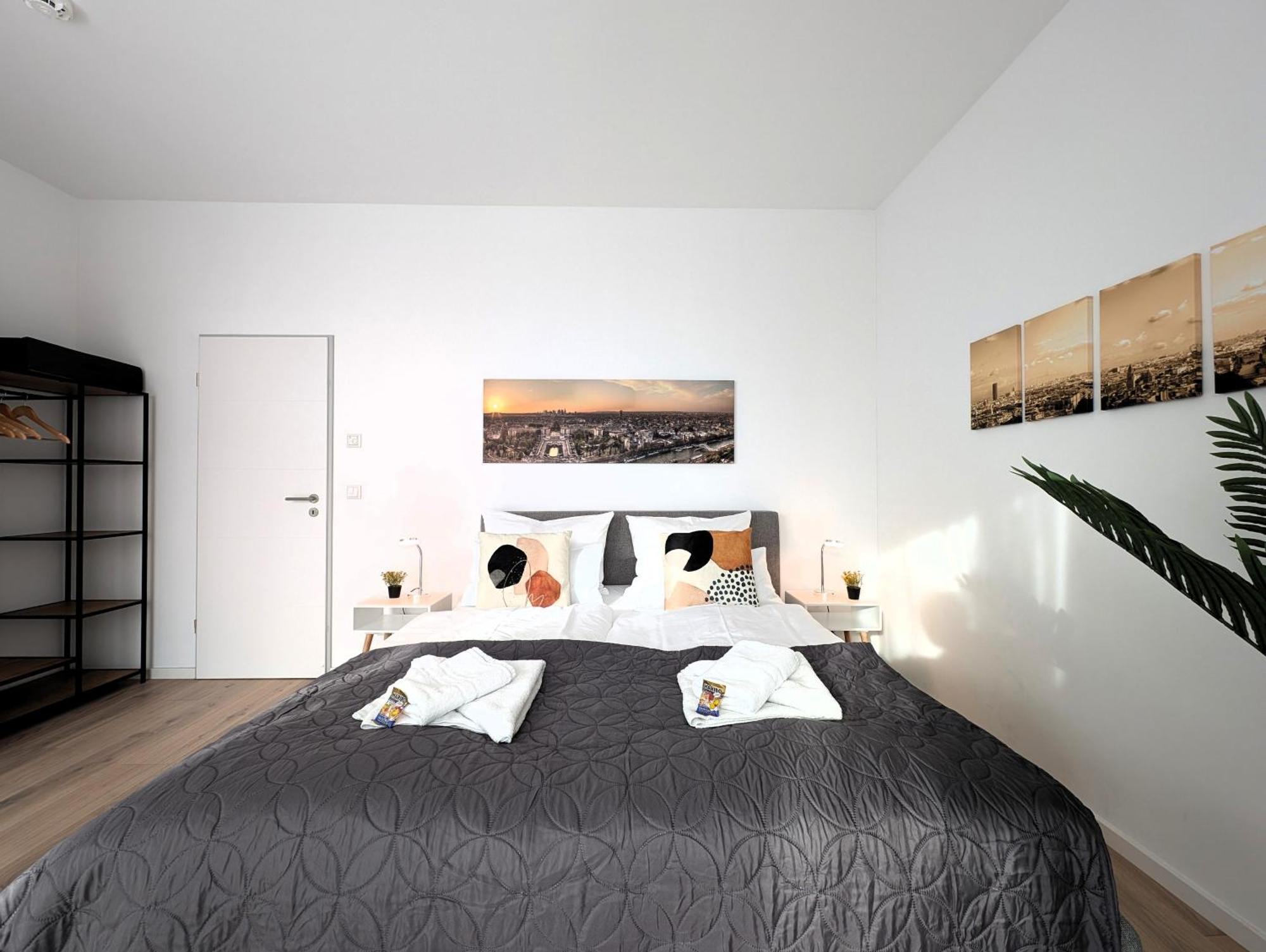 Bohnapartments - Nordkap-Suiten - Gratis Parkplatz - Moderner Neubau - Erdgeschoss - Fussbodenheizung Erfurt Esterno foto