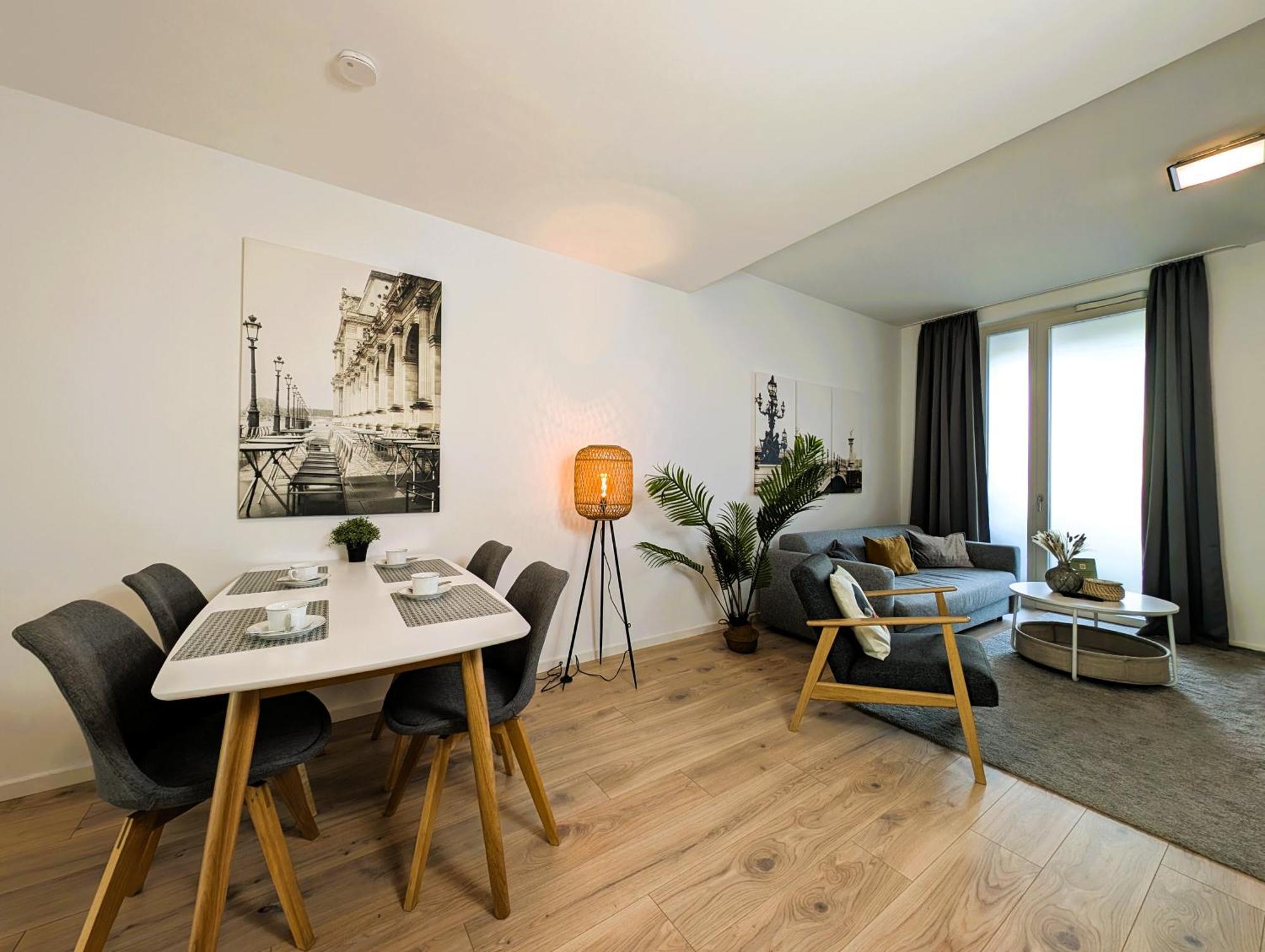 Bohnapartments - Nordkap-Suiten - Gratis Parkplatz - Moderner Neubau - Erdgeschoss - Fussbodenheizung Erfurt Esterno foto